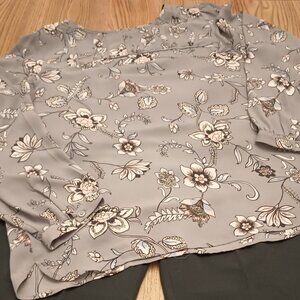 Loft Size XL Gray Flowered Long Sleeve Top (EUC)
